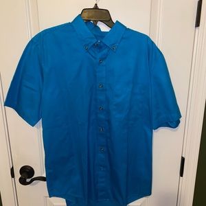 Men’s shirt size large